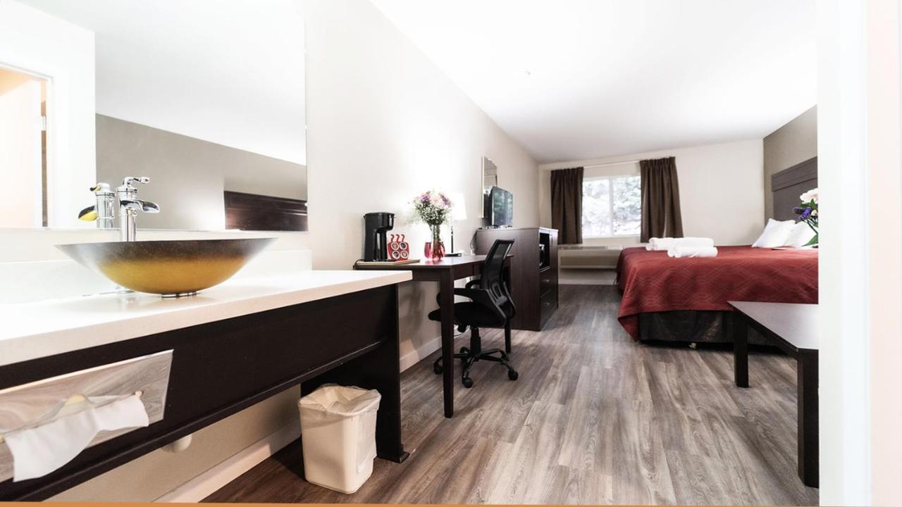 Ocean Star Inn 塞奎姆 外观 照片
