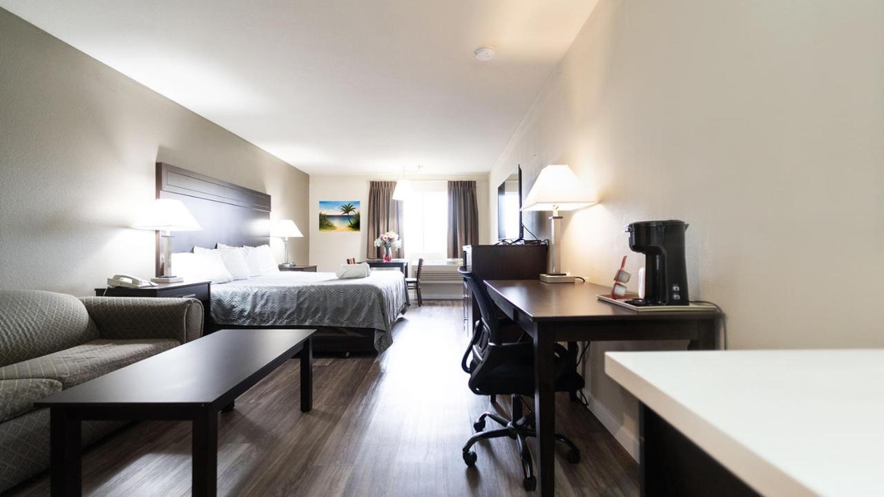 Ocean Star Inn 塞奎姆 外观 照片