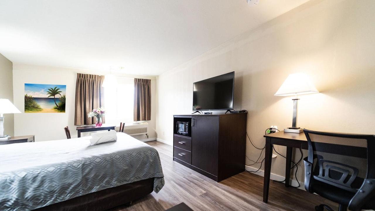 Ocean Star Inn 塞奎姆 外观 照片